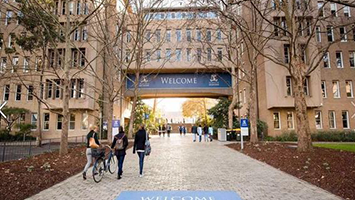 澳新丨莫纳什大学全球排名创新高